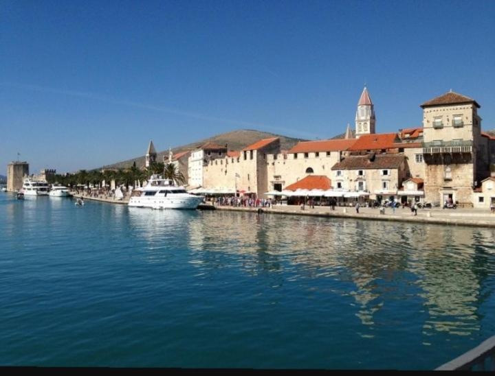 Apartman Mikola With Sea View Apartment Trogir Luaran gambar